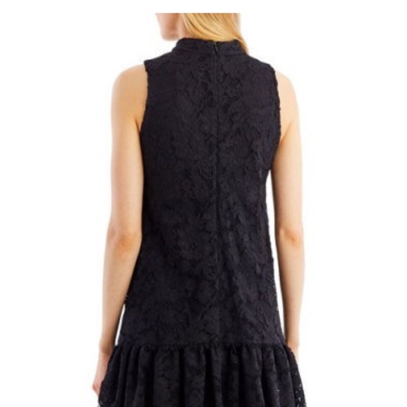 NWT, Nicole Miller, lace dress size 6 - Picture 3 of 8